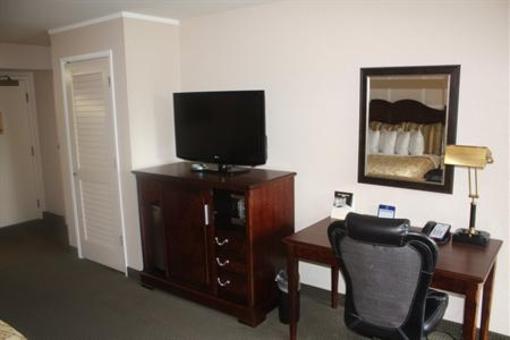 фото отеля BEST WESTERN Plus Inn at the Vines