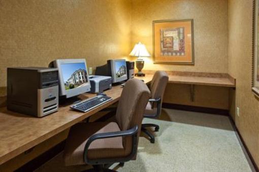 фото отеля Holiday Inn Express & Suites Austin - Sunset Valley