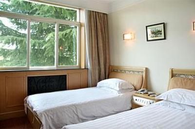 фото отеля Qingdao Garden Hotel