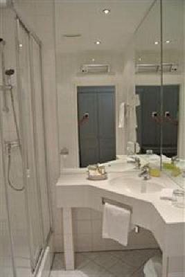 фото отеля Adlon Hotel