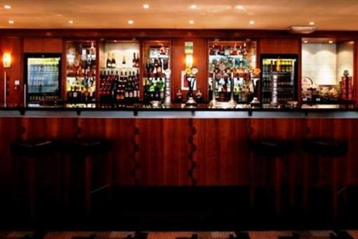 фото отеля Holiday Inn Peterborough West