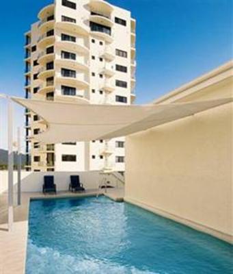фото отеля Park Regis Piermonde Apartments Cairns