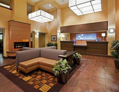 фото отеля Holiday Inn Express Hotel & Suites Belmont (California)