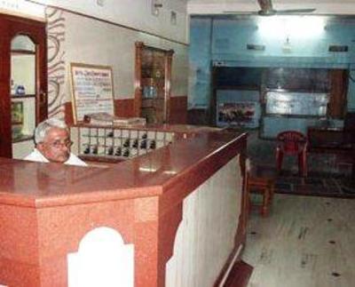 фото отеля Hotel Shri Shanti Niwas