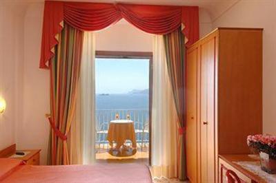 фото отеля Tramonto D'Oro Hotel Praiano