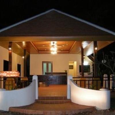 фото отеля Pranburi Blue Resort