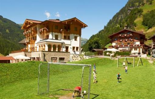 фото отеля Bauernhof Hotel Oberkarteis Huttschlag