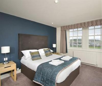 фото отеля Portpatrick Apartments