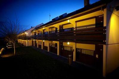 фото отеля Campanile Hotel Senlis