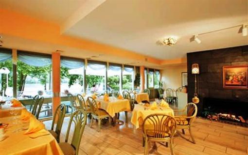 фото отеля Hotel Villa am Rhein