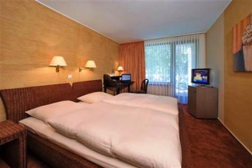 фото отеля Hotel Villa am Rhein