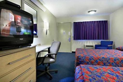 фото отеля Red Roof Inn Boston Southborough