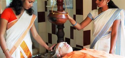фото отеля Chamundi Hill Palace Ayurvedic Resort