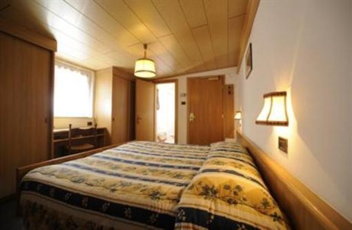 фото отеля Hotel Arnika Pozza di Fassa