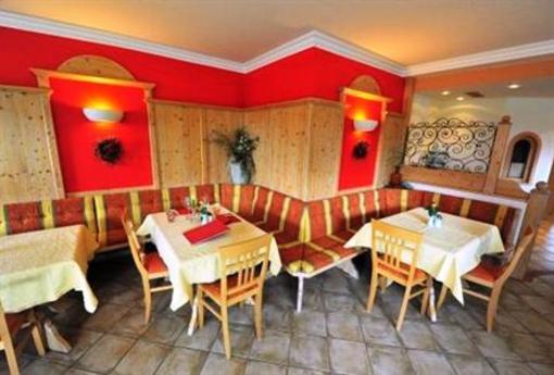 фото отеля Hotel Gasthof Strasswirt