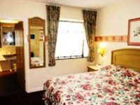 The Tudor Hotel & Restaurant