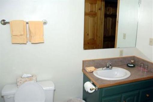фото отеля Birch Meadows Lodge B&B