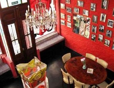 фото отеля Hostel Carlos Gardel