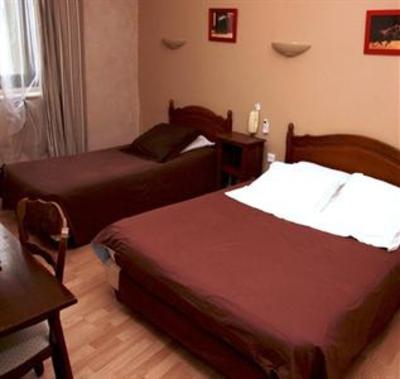 фото отеля Hotel Le Moderne Remoulins