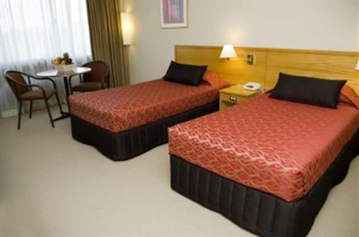 фото отеля Sunnybrook Hotel & Convention Center