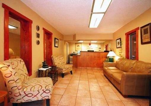 фото отеля Econo Lodge Polynesian Kissimmee