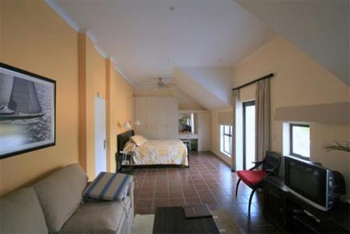 фото отеля Wind-Rose Guest Lodge