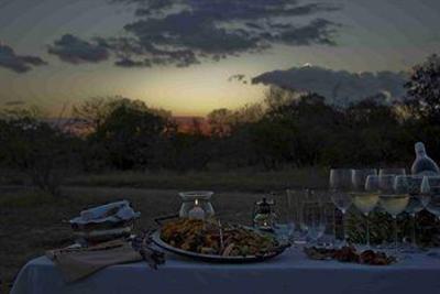 фото отеля Shumbalala Game Lodge Hoedspruit
