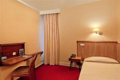 фото отеля L`Ouest Hotel Paris