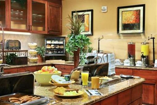 фото отеля Homewood Suites Cleveland Beachwood