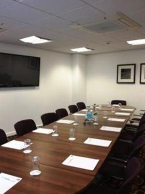 фото отеля Holiday Inn Express Birmingham South A45