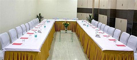 фото отеля Amby Inn New Delhi