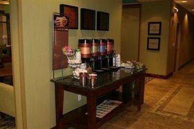 фото отеля Hampton Inn Bermuda Run Advance