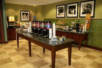 фото отеля Hampton Inn Bermuda Run Advance