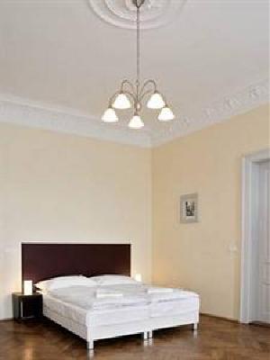 фото отеля Riverview Palace Apartments
