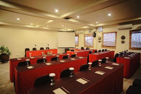 фото отеля Hotel Budi
