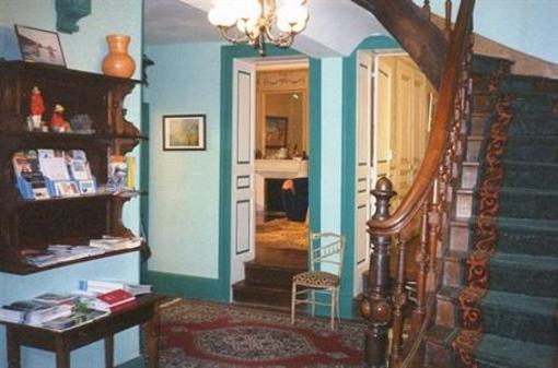 фото отеля Chambres et Tables d'Hôtes Les Breuils