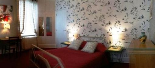фото отеля Chambres et Tables d'Hôtes Les Breuils