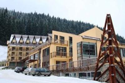 фото отеля Mistral Resort Moieciu