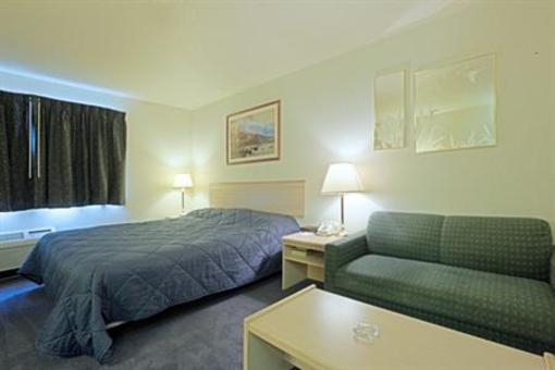 фото отеля Americas Best Value Inn Battle Mountain