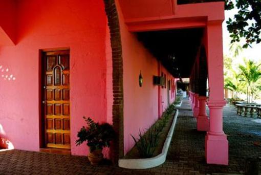 фото отеля Hotel La Posada Manzanillo