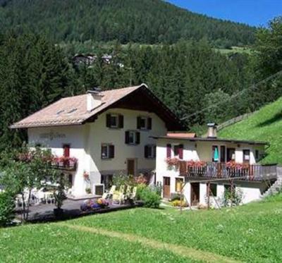 фото отеля Gasthof Lowen Welschnofen