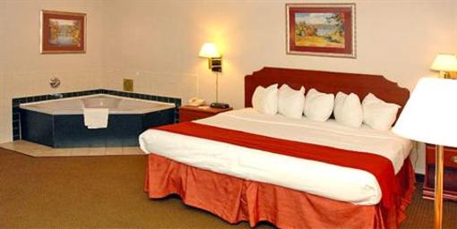 фото отеля GuestHouse International Inn & Suites Grayson