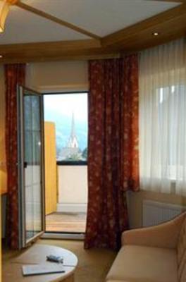 фото отеля Panoramahotel Larchenhof Heiligenblut