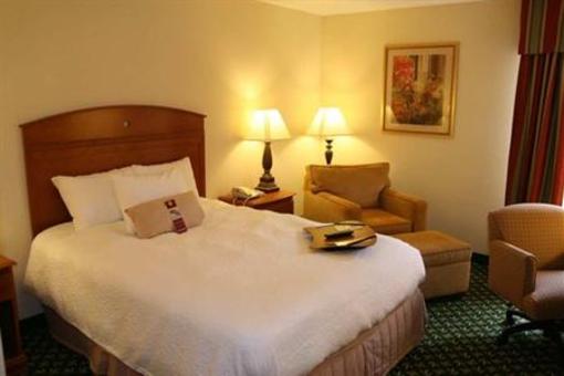 фото отеля Hampton Inn Akron Fairlawn
