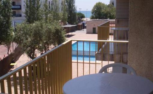 фото отеля Pins Marina Apartments