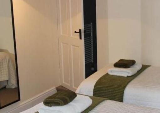 фото отеля Dolgun Uchaf Bed & Breakfast Dolgellau