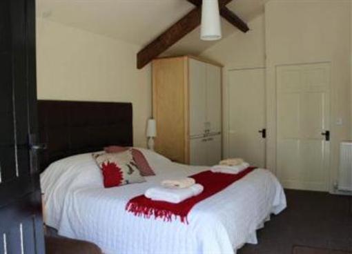 фото отеля Dolgun Uchaf Bed & Breakfast Dolgellau