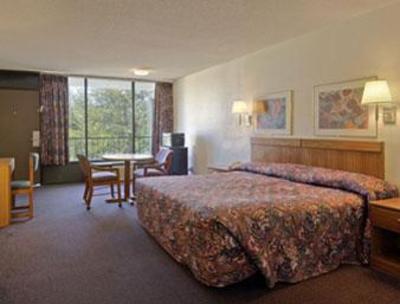 фото отеля Days Inn Fort Worth Burleson