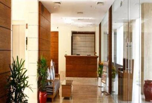 фото отеля Clarks Inn Suites - Delhi NCR