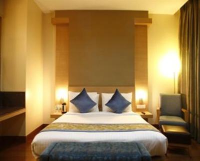 фото отеля Clarks Inn Suites - Delhi NCR